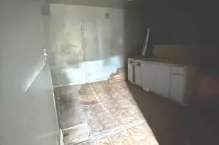 10611 S Cottage Grove Ave, Chicago, IL 60628 - Photo 5