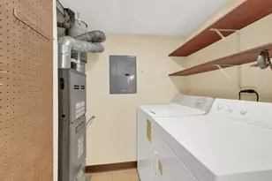 10351 Menard Ave, Oak Lawn, IL 60453 - Photo 15