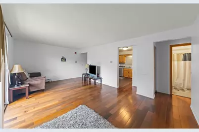 2343 Ogden Avenue #3, Downers Grove, IL 60515 - Photo 3