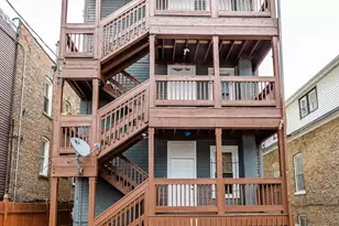 2310 N Kenneth Ave, Chicago, IL 60639 - Photo 11