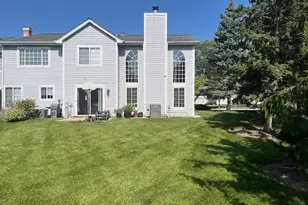 1273 Dunamon Dr, Bartlett, IL 60103 - Photo 7