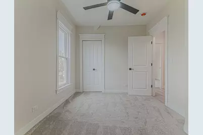 409 Algona Avenue, Elgin, IL 60120 - Photo 21