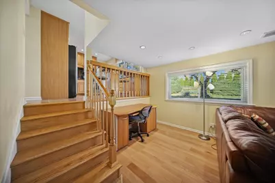 1614 Holly Avenue, Darien, IL 60561 - Photo 11