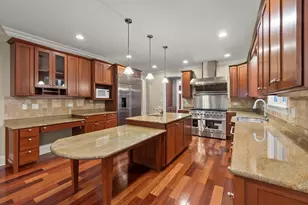 130 Fuller Rd, Hinsdale, IL 60521 - Photo 17
