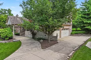 130 Fuller Rd, Hinsdale, IL 60521 - Photo 45