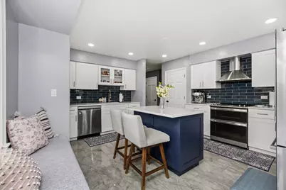 715 S Naperville Road, Wheaton, IL 60189 - Photo 9