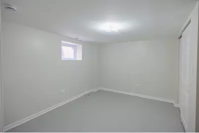 7437 S Merrill Avenue, Chicago, IL 60649 - Photo 23