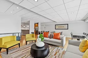 1570 Elmwood Ave, Evanston, IL 60201 - Photo 21