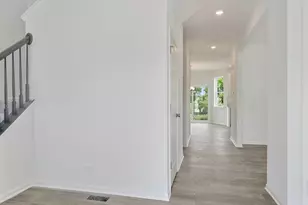 32018 Savannah Dr, Lakemoor, IL 60051 - Photo 3