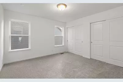 32069 Savannah Drive, Lakemoor, IL 60051 - Photo 19