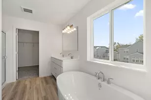 32069 Savannah Dr, Lakemoor, IL 60051 - Photo 23