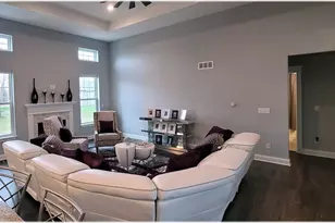 1919 Truman St, Sycamore, IL 60178 - Photo 33