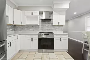 240 E 148th St, Harvey, IL 60426 - Photo 11