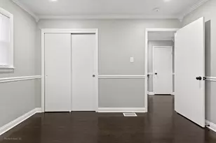 240 E 148th St, Harvey, IL 60426 - Photo 15