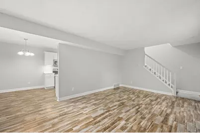 1606 E Stonehenge Drive, Sycamore, IL 60178 - Photo 5