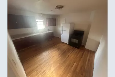 1021 7th Street, Rockford, IL 61104 - Photo 5