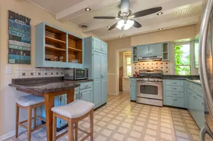 933 W Stephenson St, Freeport, IL 61032 - Photo 11