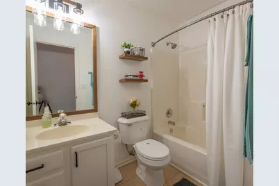 706 E Hewitt Street, Forreston, IL 61030 - Photo 11