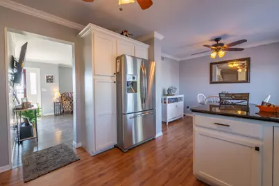 706 E Hewitt Street, Forreston, IL 61030 - Photo 9