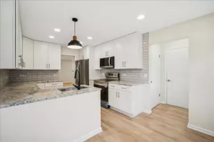 [Address not provided], Highland Park, IL 60035 - Photo 13