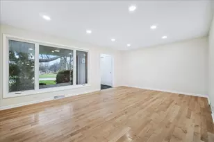 [Address not provided], Highland Park, IL 60035 - Photo 3