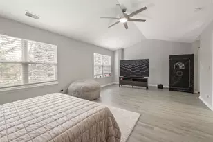 3074 Renard Ln, Saint Charles, IL 60175 - Photo 13