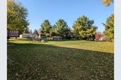 2042 Kenneth Drive, Freeport, IL 61032 - Photo 23