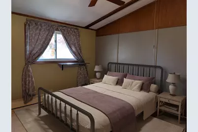 2042 Kenneth Drive, Freeport, IL 61032 - Photo 13