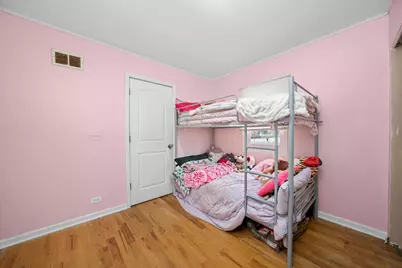 9154 Ridgeland Avenue, Oak Lawn, IL 60453 - Photo 7