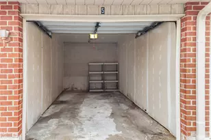 7025 Heritage Cir, Orland Park, IL 60462 - Photo 23