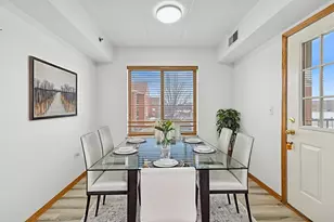 7025 Heritage Cir, Orland Park, IL 60462 - Photo 3