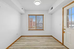 7025 Heritage Cir, Orland Park, IL 60462 - Photo 11