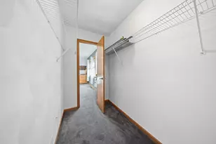 300 Forest Dr, Kirkland, IL 60146 - Photo 17