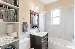 2221 S Lombard Ave, Cicero, IL 60804 - Photo 7