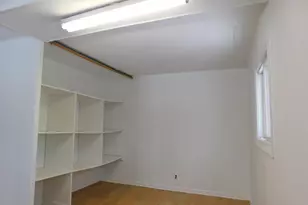 33 Hawthorne Ln, Streamwood, IL 60107 - Photo 11