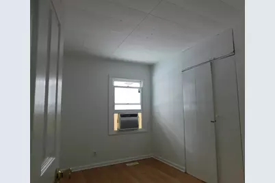 33 Hawthorne Lane, Streamwood, IL 60107 - Photo 7