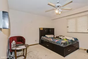 19265 Lange St, Lansing, IL 60438 - Photo 9