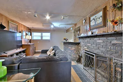 15705 Madison Avenue, Dolton, IL 60419 - Photo 25