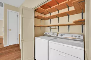 2302 Blackthorn Dr, Champaign, IL 61821 - Photo 17