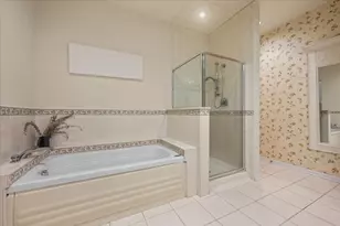 1743 Melise Dr, Glenview, IL 60025 - Photo 17