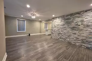 207 Mantua St, Park Forest, IL 60466 - Photo 3