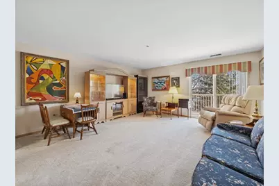 605 Barrington Avenue #350, East Dundee, IL 60118 - Photo 5