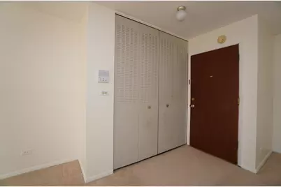 834 E Old Willow Road #209, Prospect Heights, IL 60070 - Photo 3