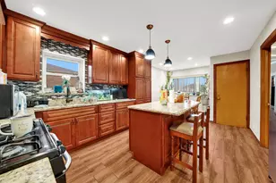 [Address not provided], Chicago, IL 60652 - Photo 9