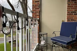 605 Barrington Ave, East Dundee, IL 60118 - Photo 21