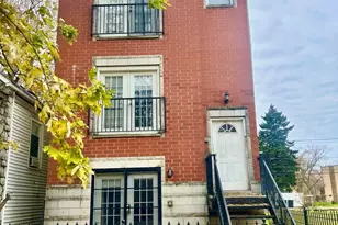 5412 S Loomis Blvd, Chicago, IL 60609 - Photo 1