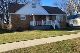 9820 Menard Ave, Oak Lawn, IL 60453 - Photo 1