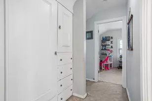 1233 E Jefferson St, Bloomington, IL 61701 - Photo 19