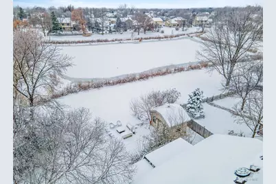 1207 Quail Run Avenue, Bolingbrook, IL 60490 - Photo 9