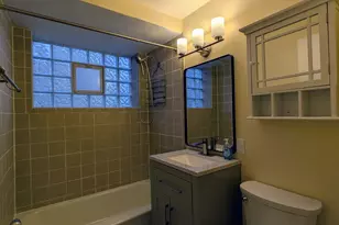 11840 S Karlov Ave, Alsip, IL 60803 - Photo 7